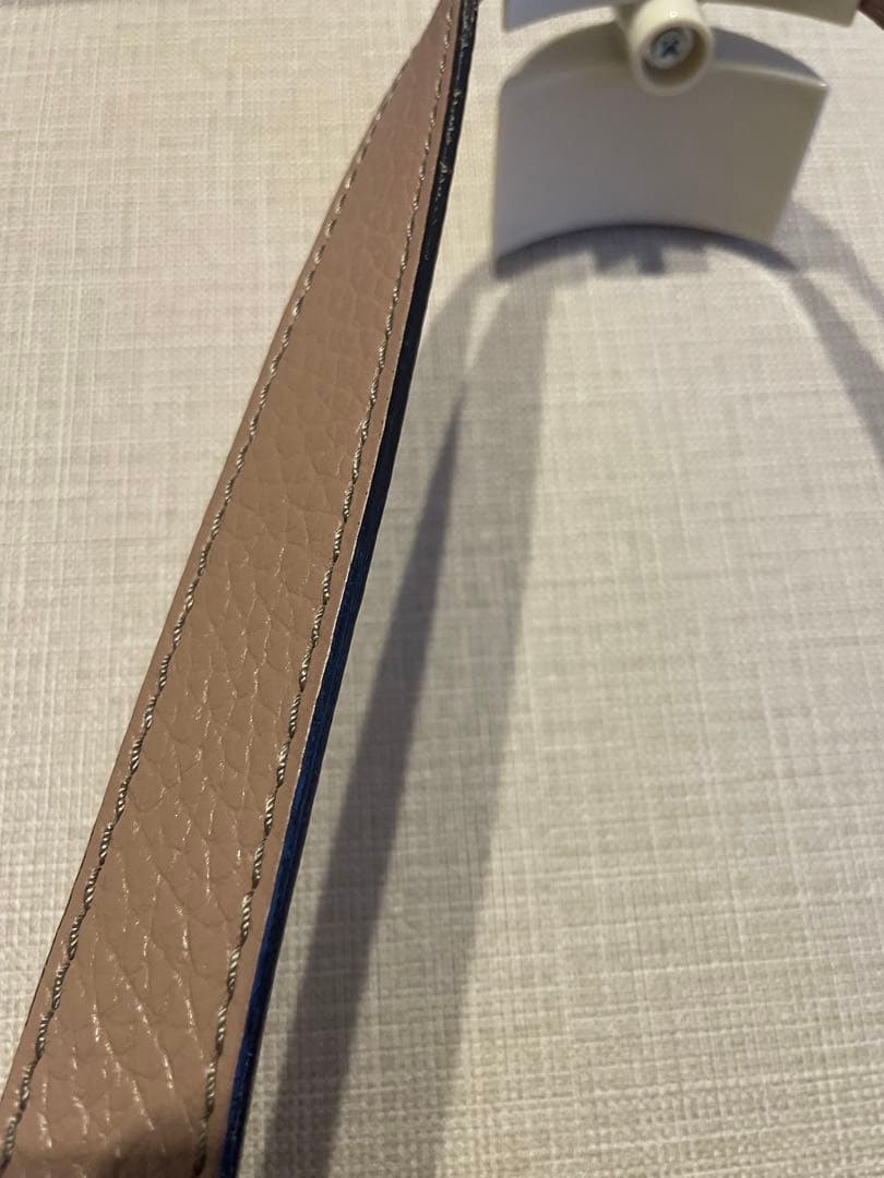 GIANNI CHIARINIベージュ レザー バケットバッグ