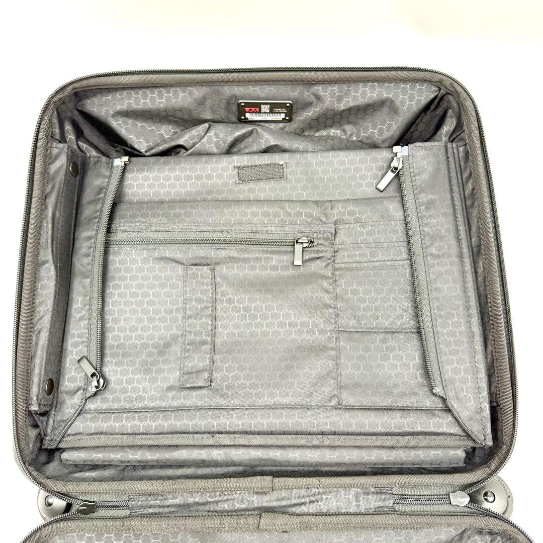 鑑定済 美品 TUMI トゥミ コンパクトキャリーオン 25L カーボン