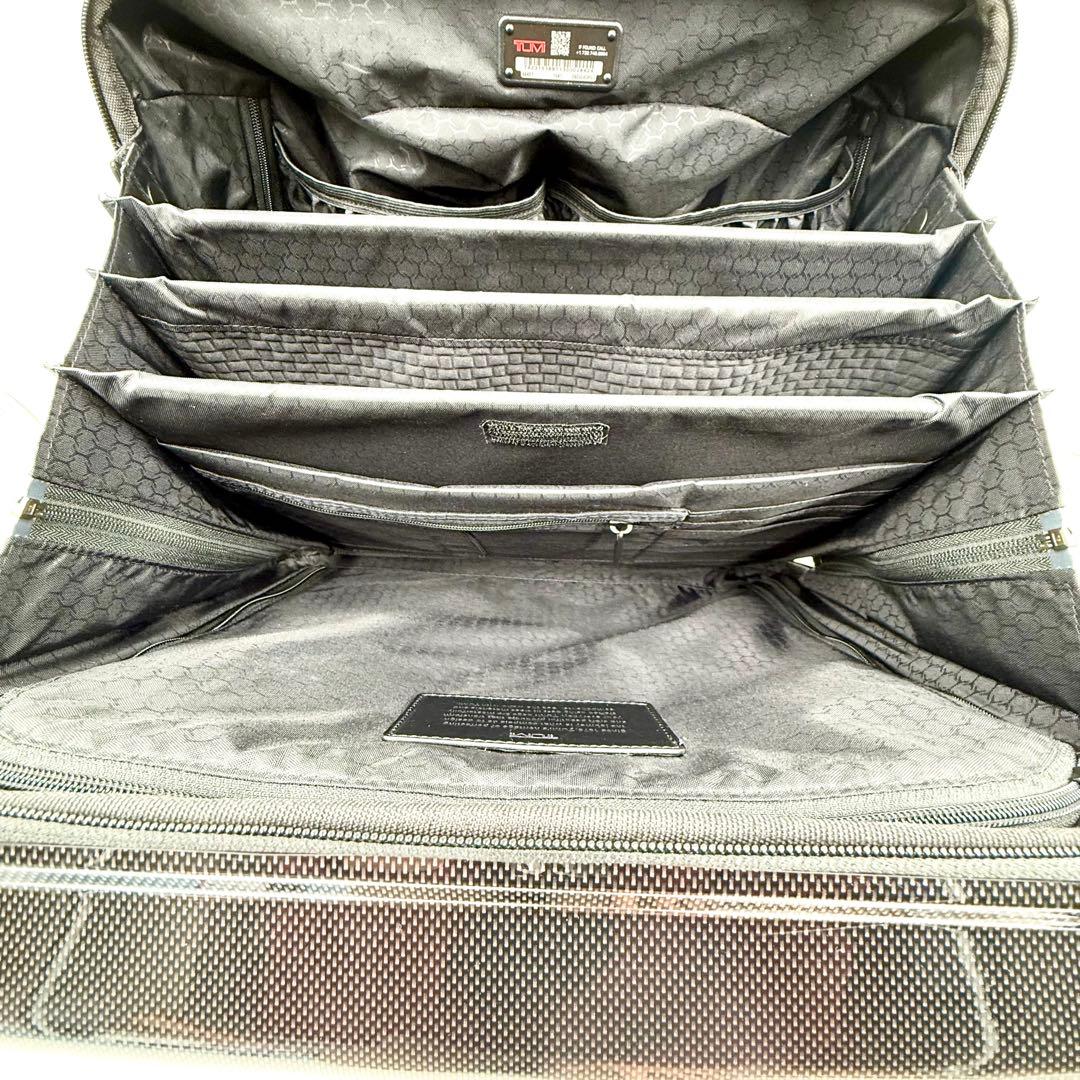 鑑定済 美品 TUMI トゥミ コンパクトキャリーオン 25L カーボン