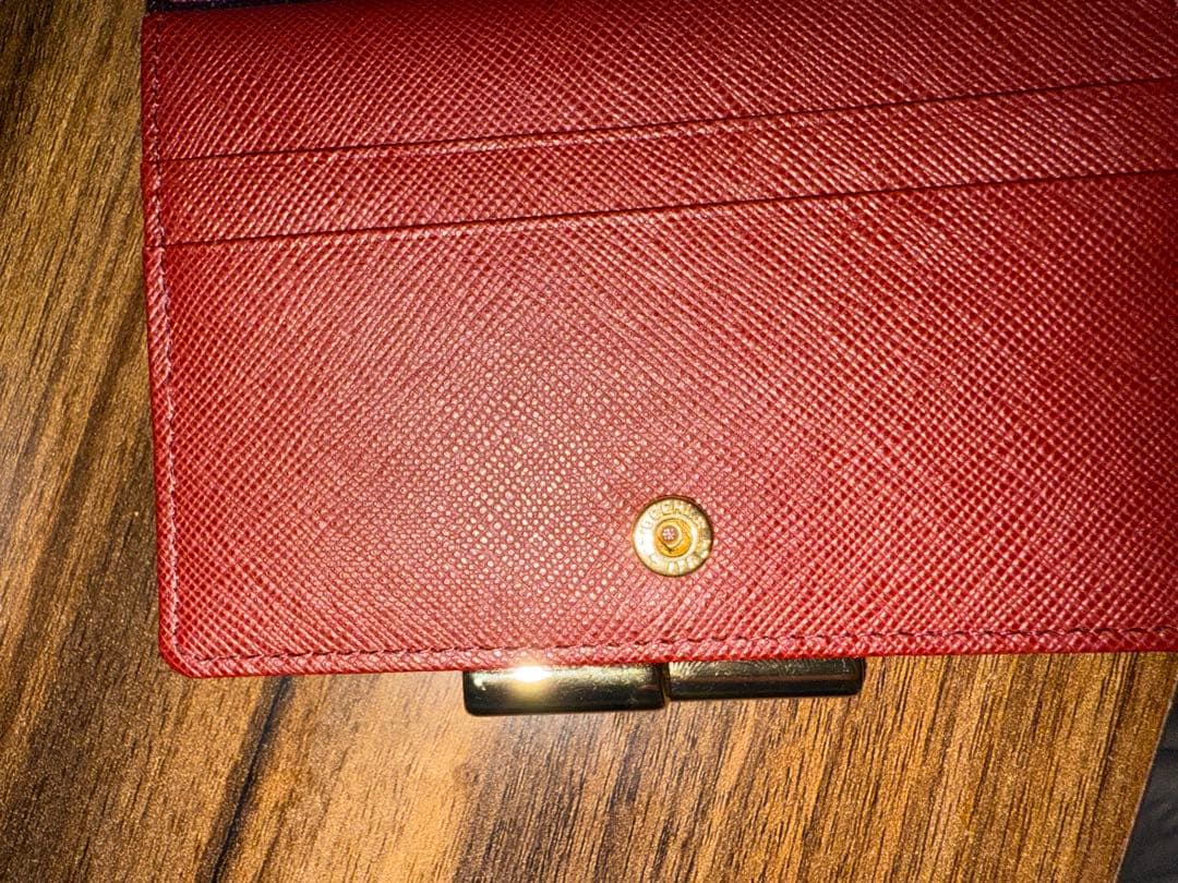 は*る様 新品　Burberry チェック柄 二つ折り財布　バーバリー