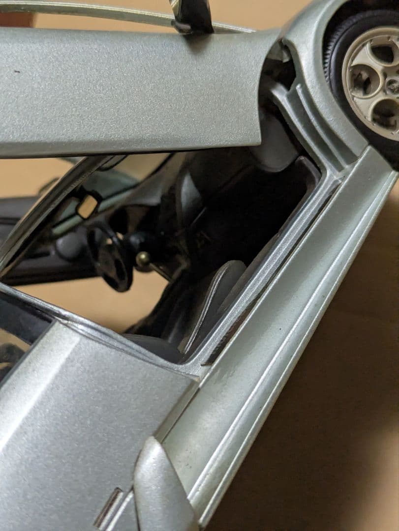 Maisto（マイスト）1/18 ランボルギーニ ムルシエラゴ ミニカー