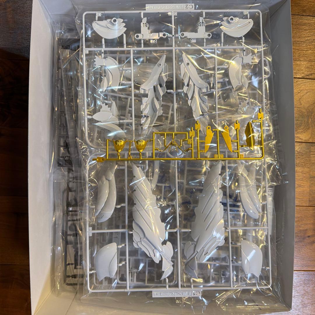 MGウイングガンダムゼロ (Ver.Ka) チタニウムフィニッシュ