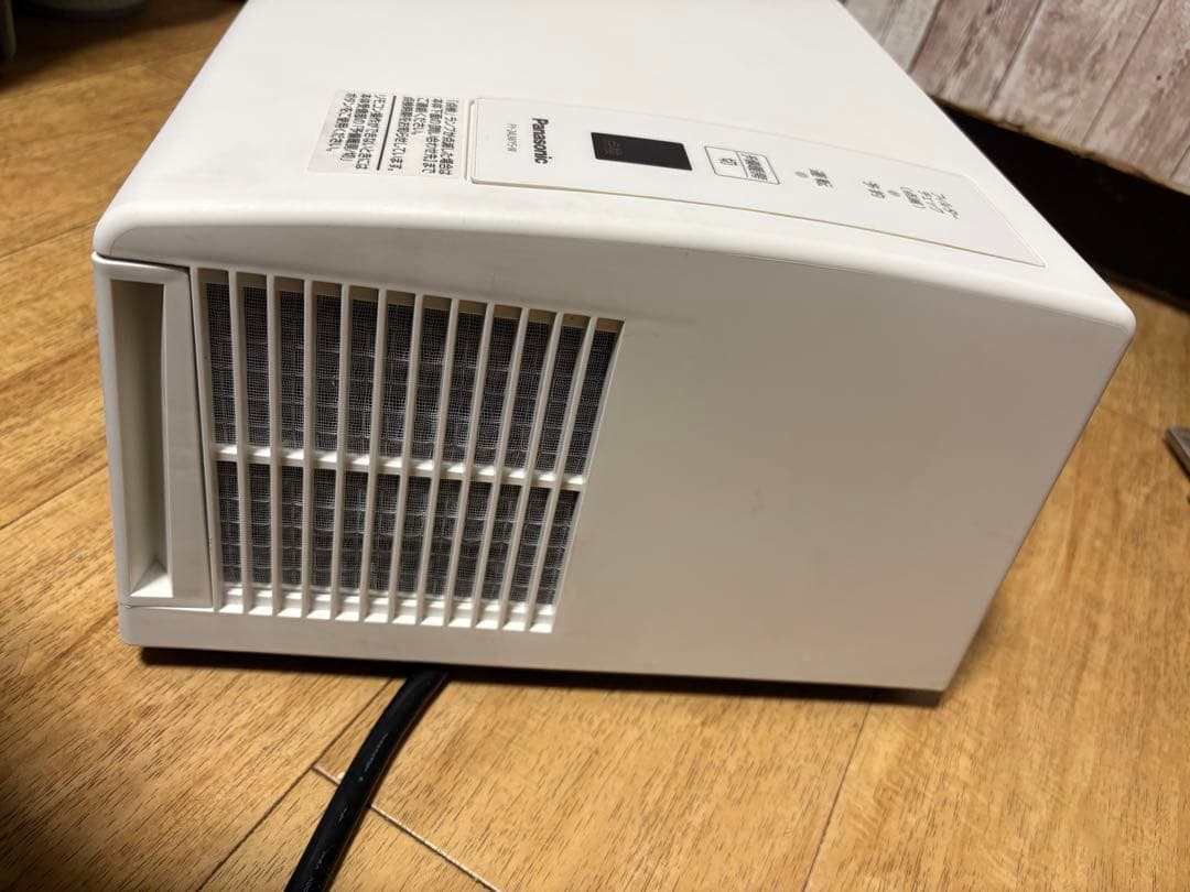 パナソニック Pansonic FY-24UWY5-W 壁取付形 バス換気乾燥機