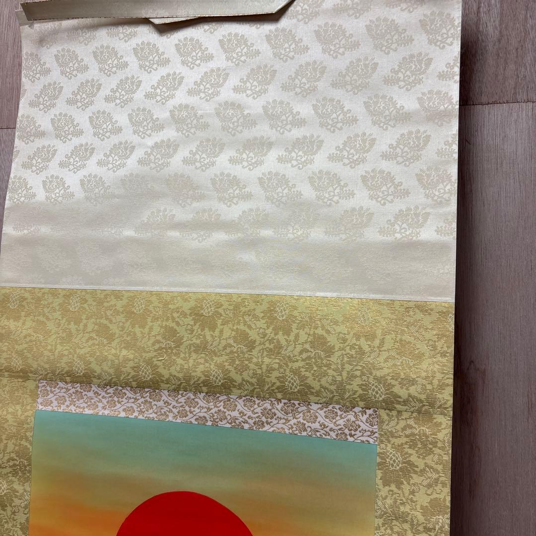 旭日静波　赤い太陽と海の風景掛軸　0121o81