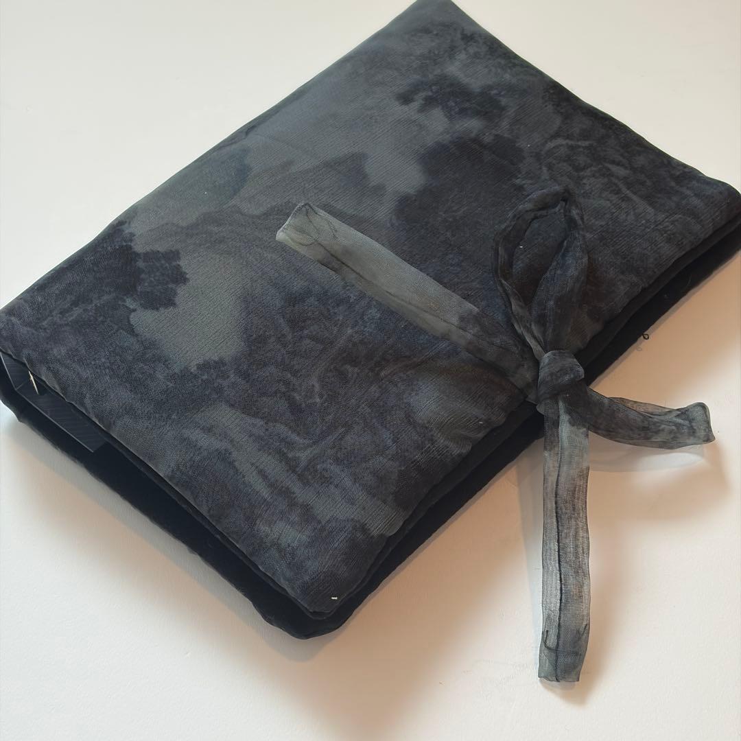 バインダーカバー　モノトーン　絵画　A6 韓国　貯金