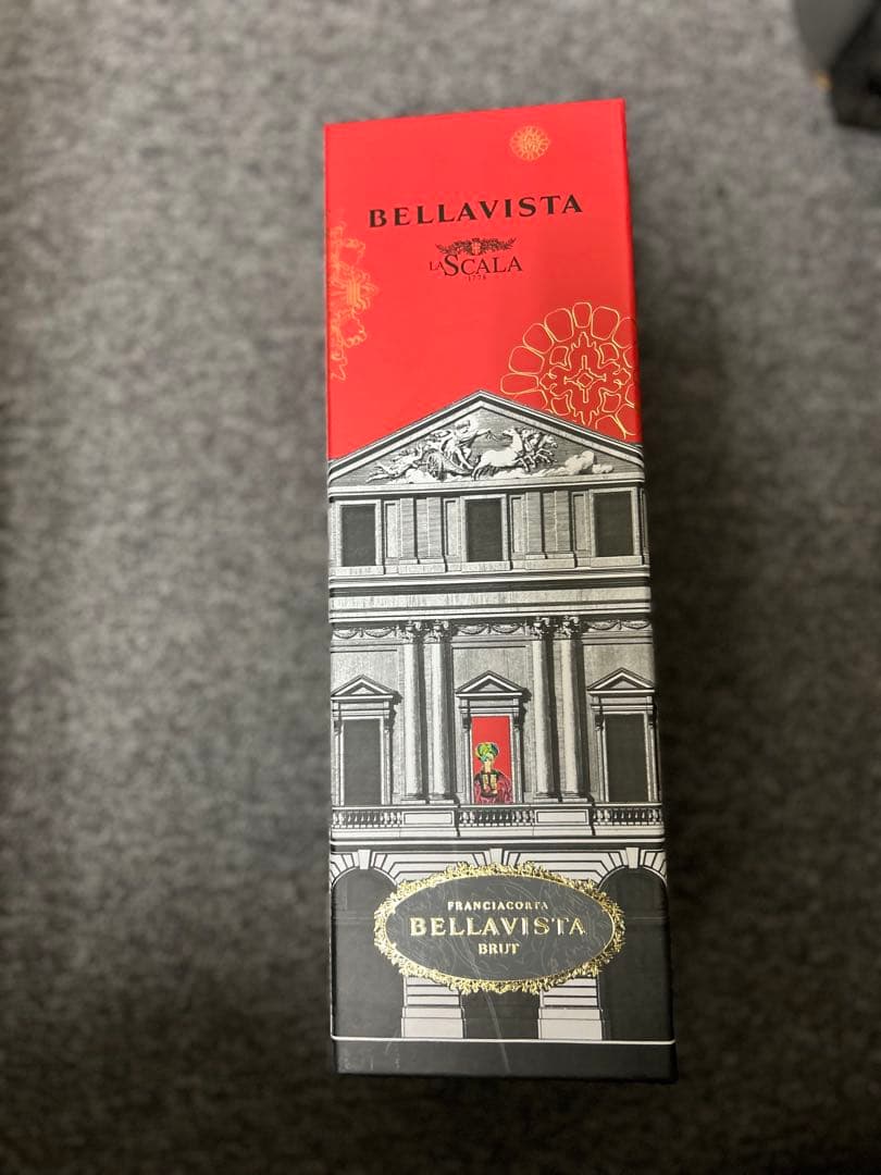 BELLAVISTA ブリュット フランチャコルタ　4本セット