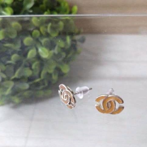 訳アリ CHANEL ココマーク ピアス キャッチおまけ 片耳OK