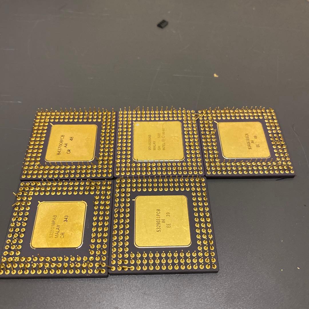 レトロ　CPU Intel i486DX2