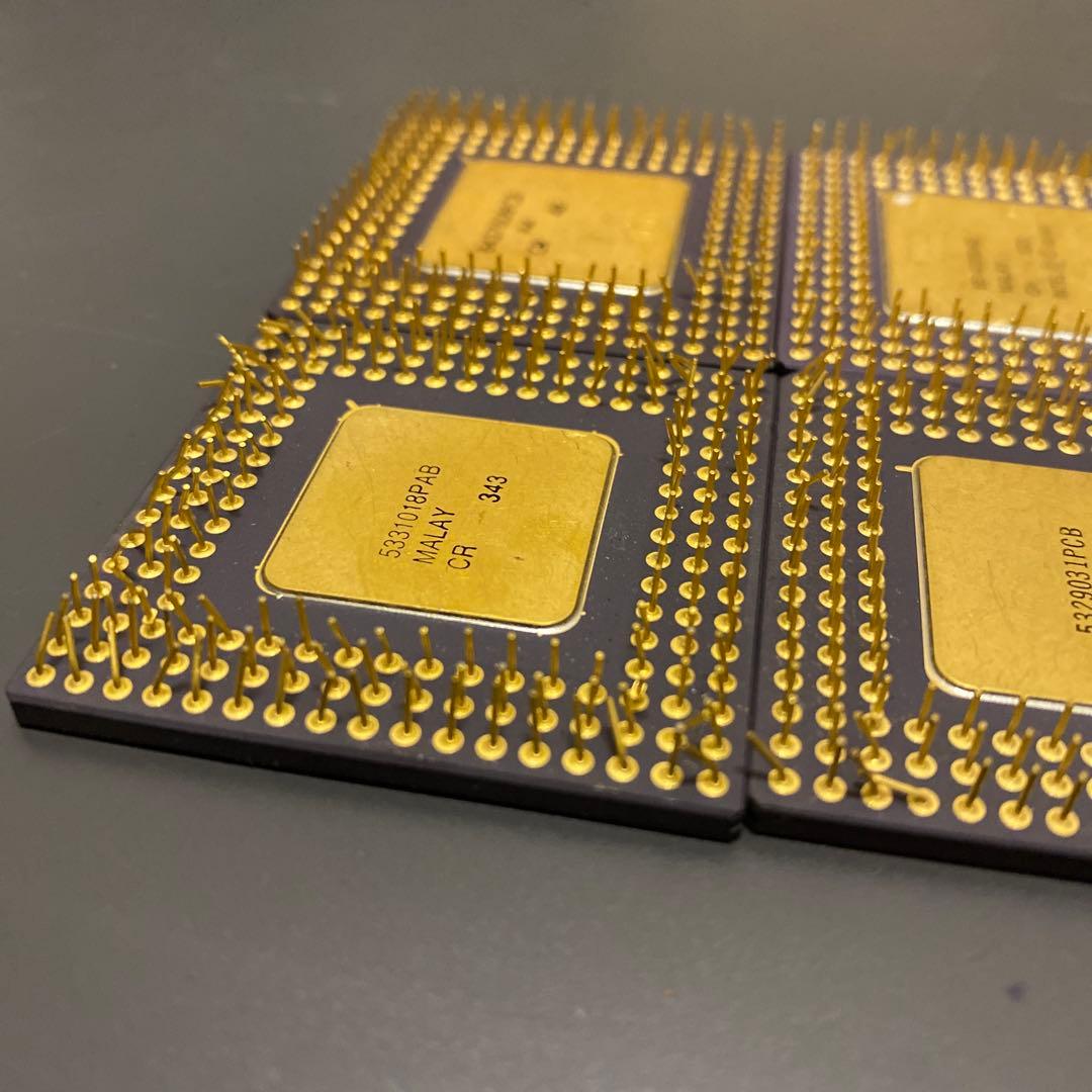 レトロ　CPU Intel i486DX2