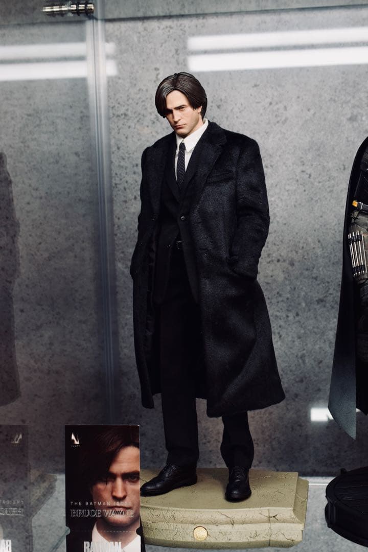 INART バットマン ブルース・ウェイン コート版 1/6 通常版
