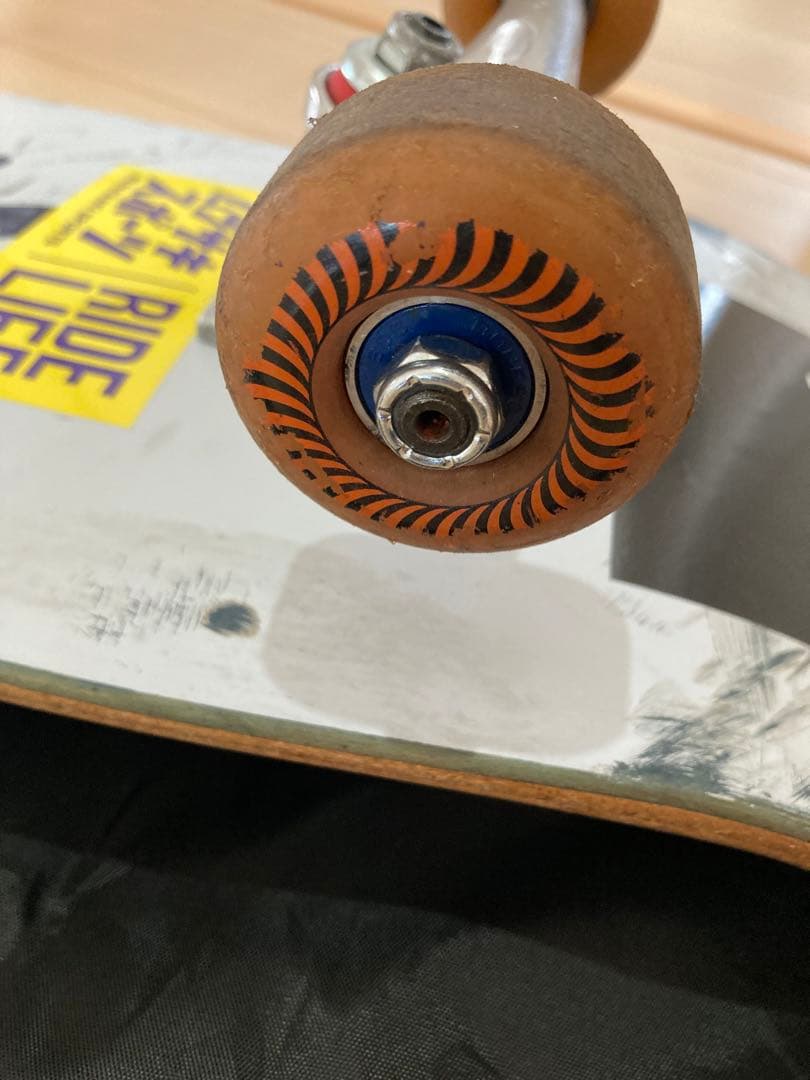 スケボー スケート スケートボード デッキ コンプリート THUNDER ホロー