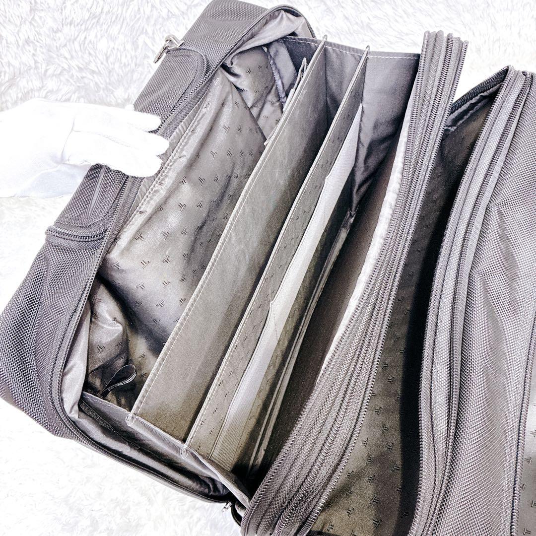 TUMI トゥミ キャリーケース ALPHA ビジネスキャリー 26103D4