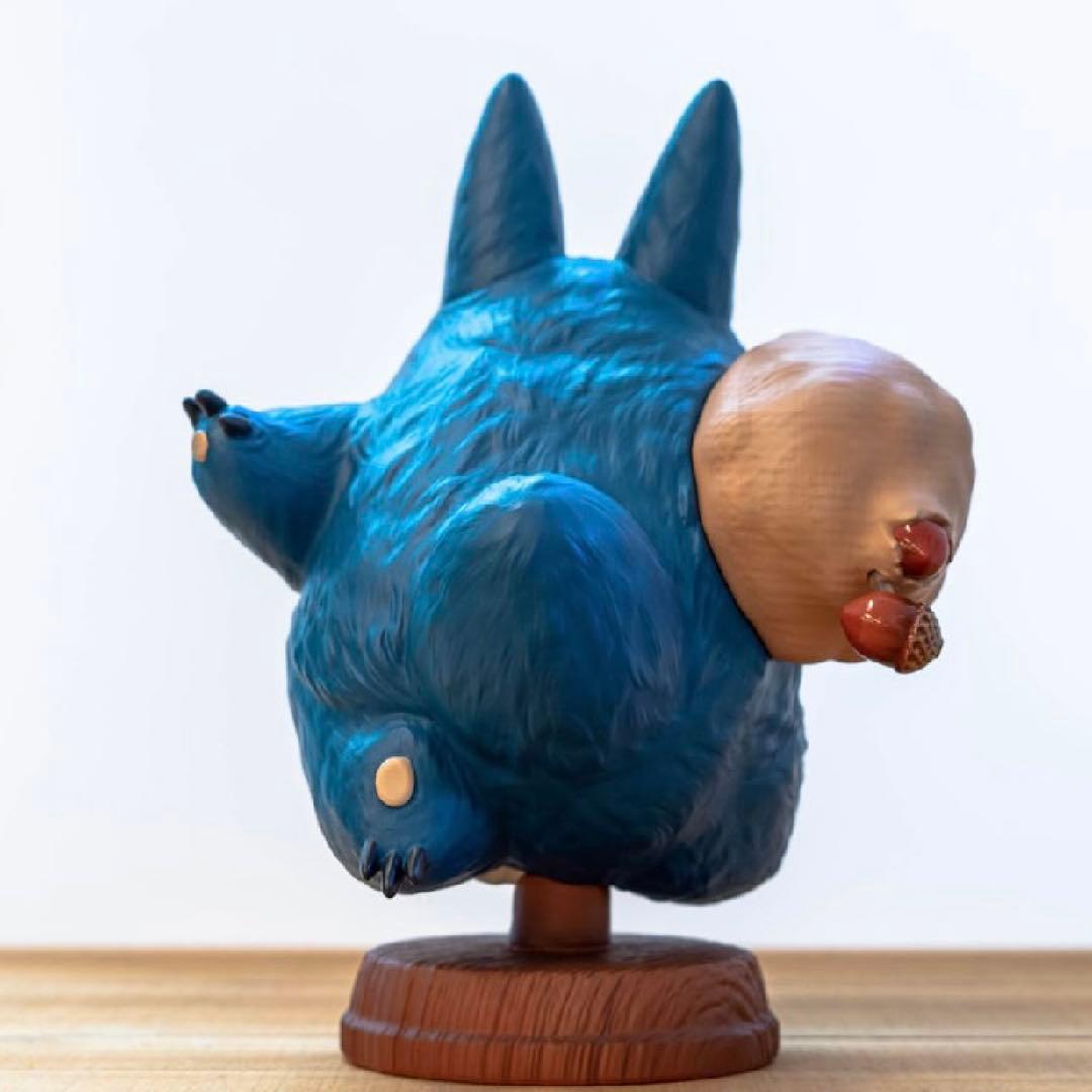 ジブリ　となりのトトロ　中トトロみーつけた　フィギュア