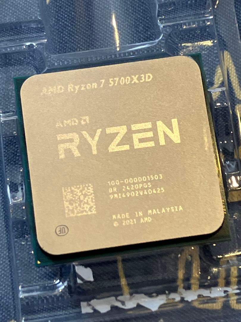 AMD Ryzen 7 5700X3D 8コア CPU