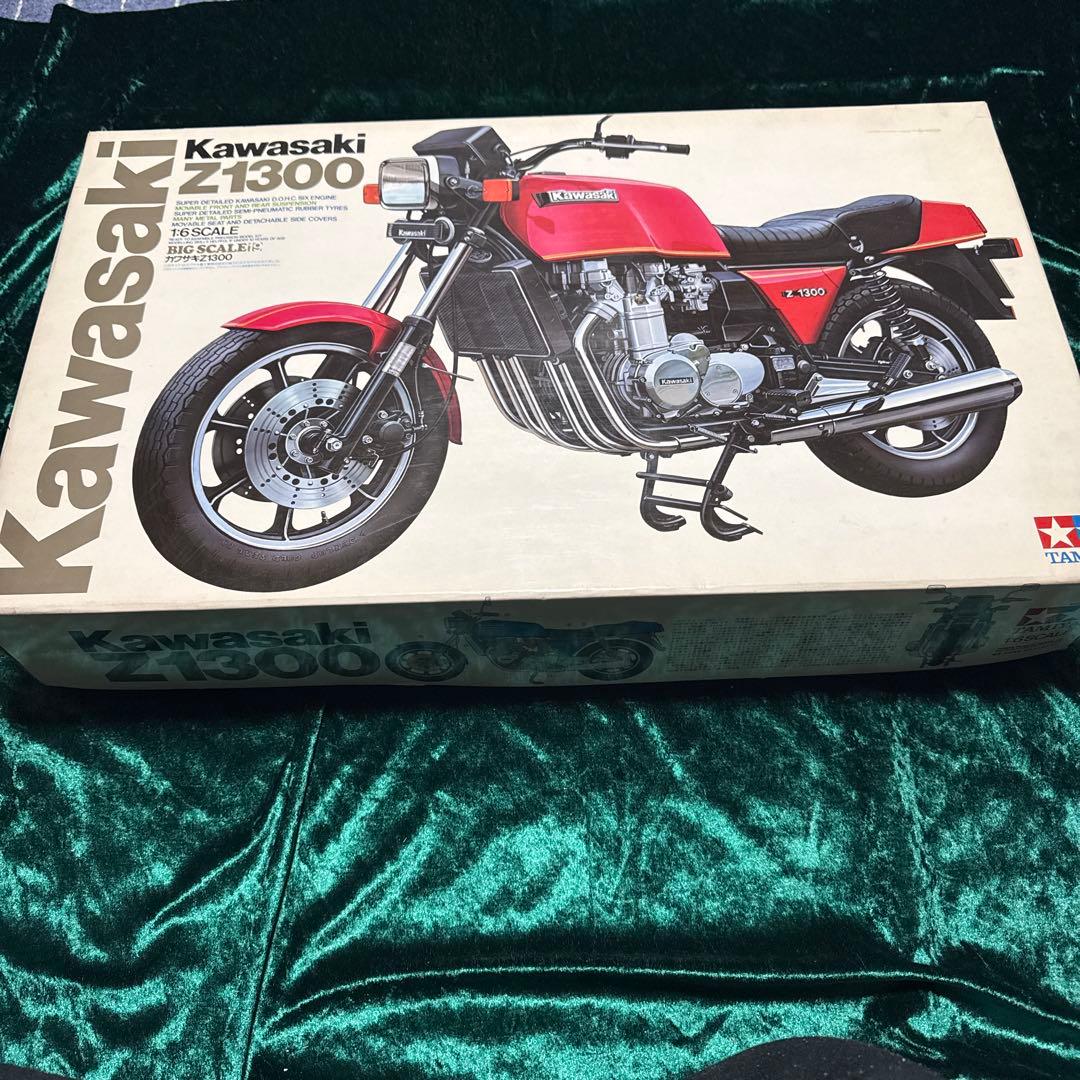 【未組立】Kawasaki Z1300 1/6