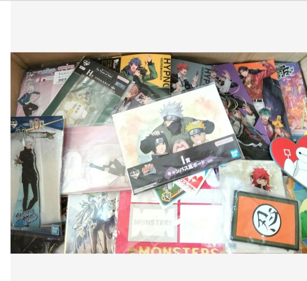 大量 まとめ売り ノンジャンル 紙類 ミニフィギュア ぬいぐるみ 1200