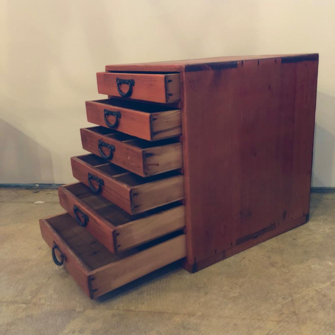 昭和レトロ　ヴィンテージ　アンティーク　引き出し　木製箪笥　蚤の市　古道具