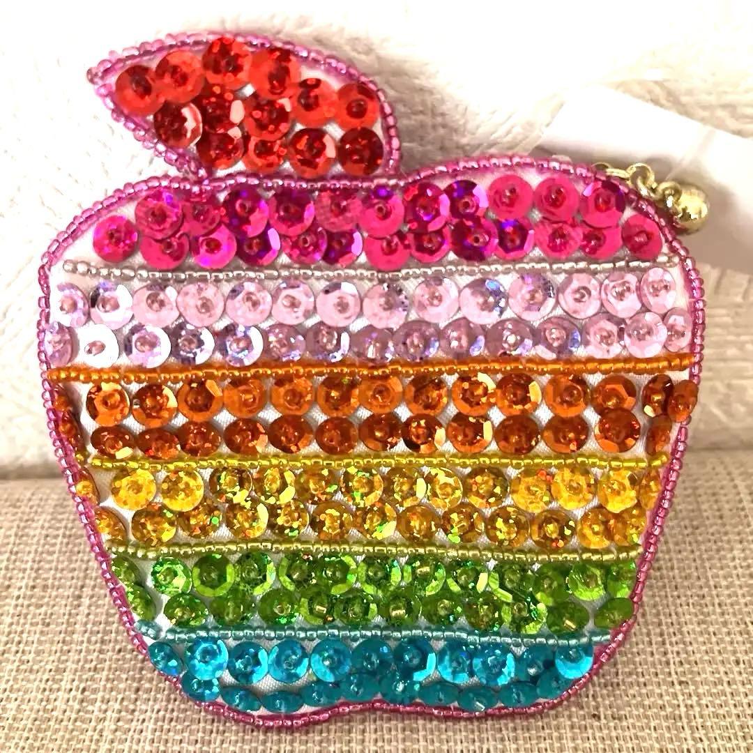 レア‼️ゴージャス ビーズキティ リンゴ型 スパンコール レインボー キラキラ