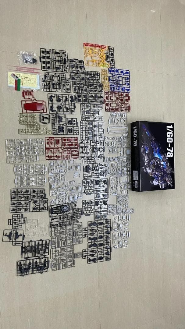 イイネ不要　1/60　RX-78-2 ガンダム LED付き　海外製