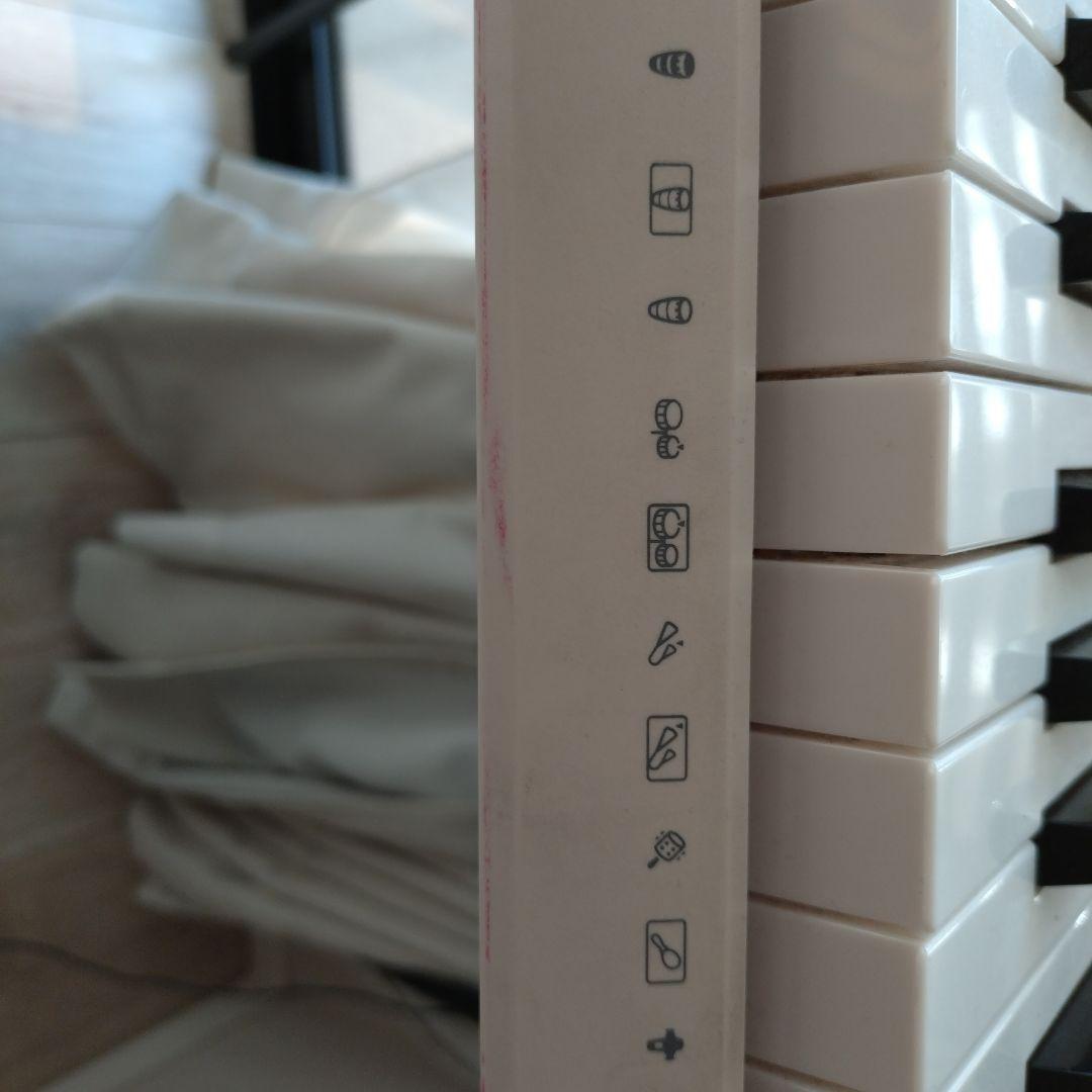 CASIO 光ナビゲーション　キーボード　電子ピアノ LK222