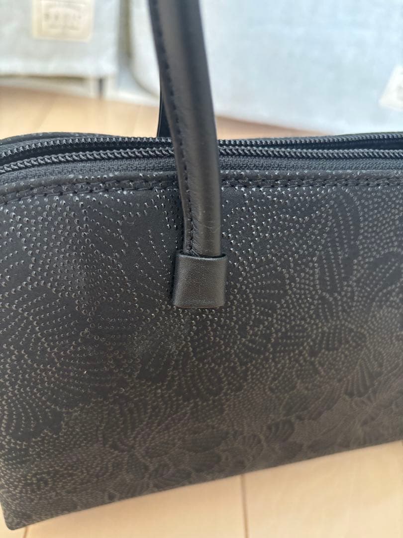 和装にも⭐︎ 花柄印伝バッグ　値下げします