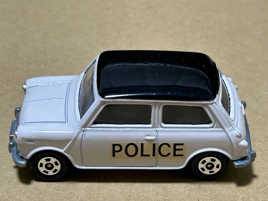 トミカ ミニクーパー トラフィック特注 ポリスカー②