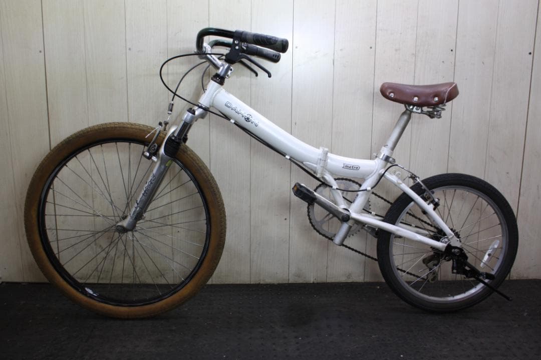DAHON METRO 20X26インチ シマノ６速 カスタム折り畳み自転車