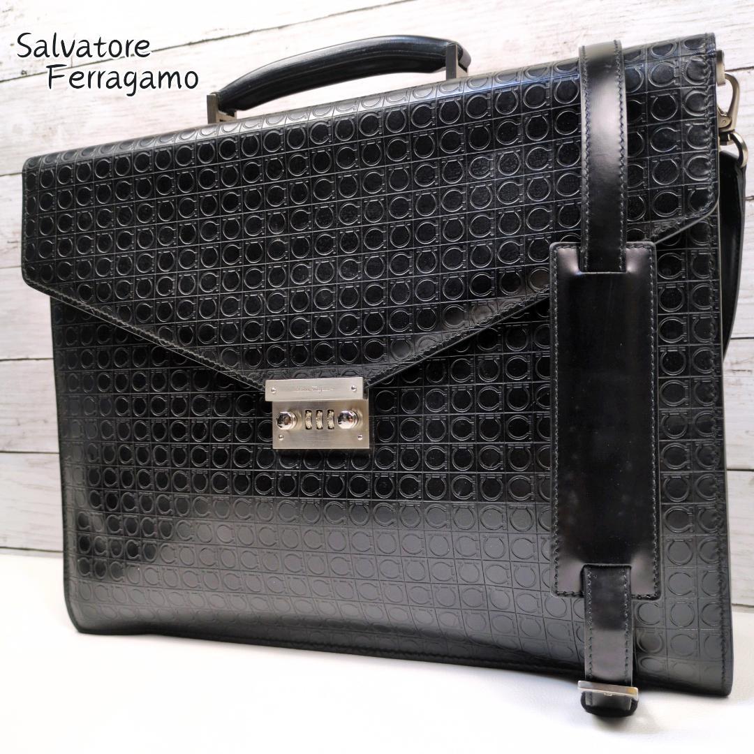 サルヴァトーレフェラガモ ビジネスバッグ ガンチーニ A4 2way ブリーフ