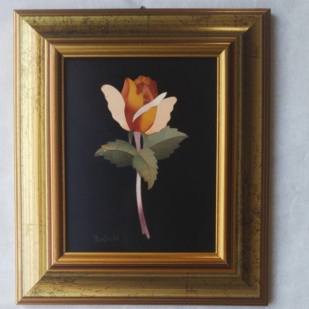 大理石製のバラの絵画