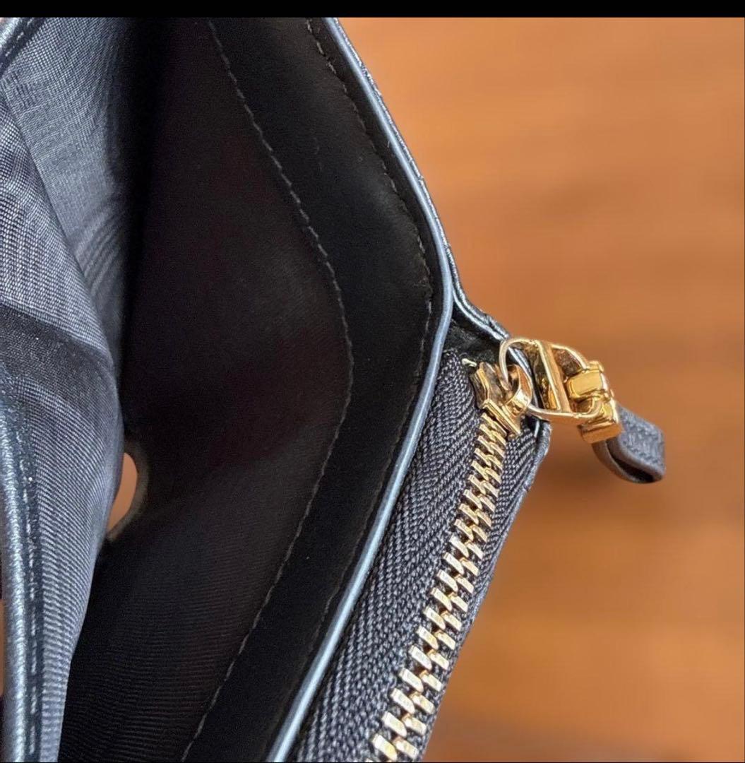 ディオール　二つ折り財布