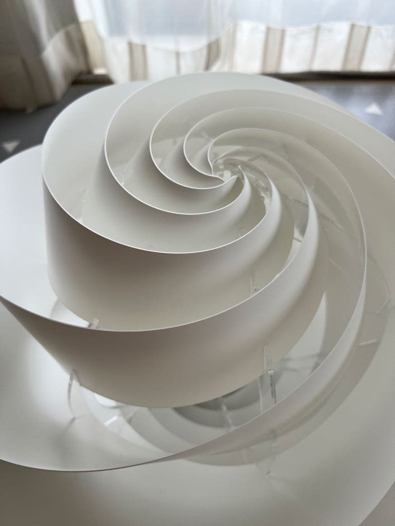 LE KLINT レ・クリントSWIRL3 Mサイズ ペンダントライト 廃盤商品