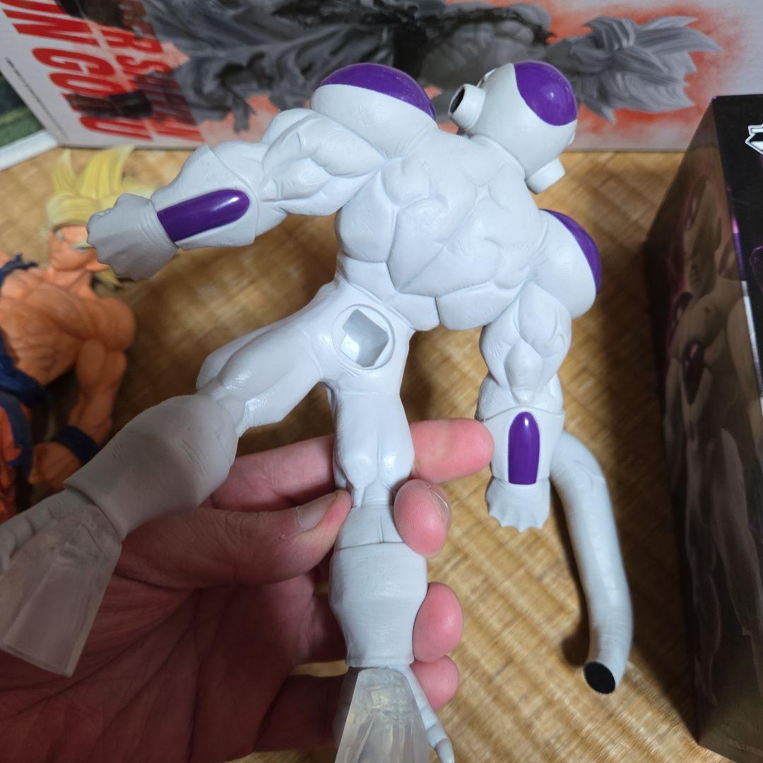 一番くじ ドラゴンボール オムニバスブレイブ 孫悟空 フリーザ C賞 D賞