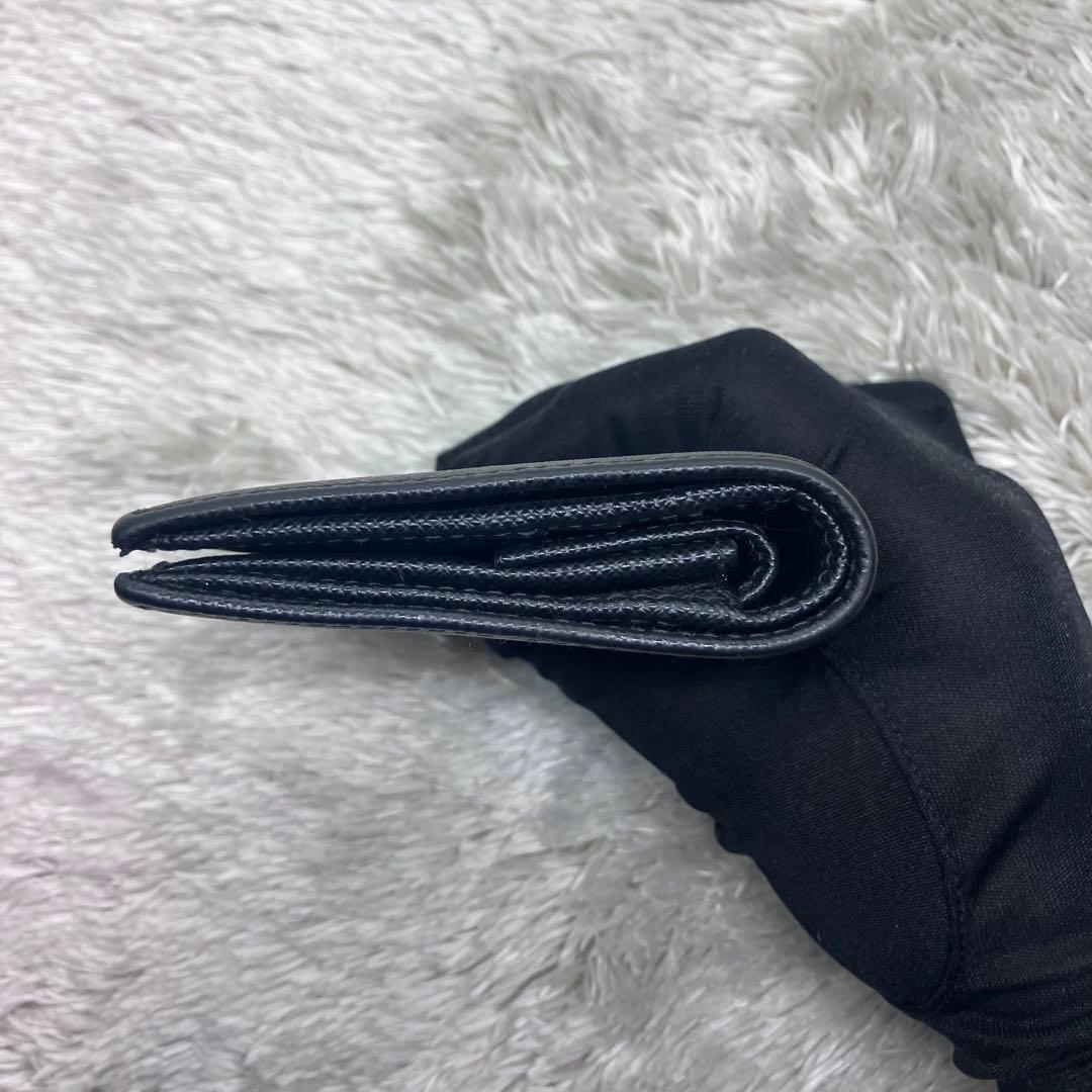 フラットファットさん専用PRADA 二つ折り財布サフィアーノトライアングルロゴ