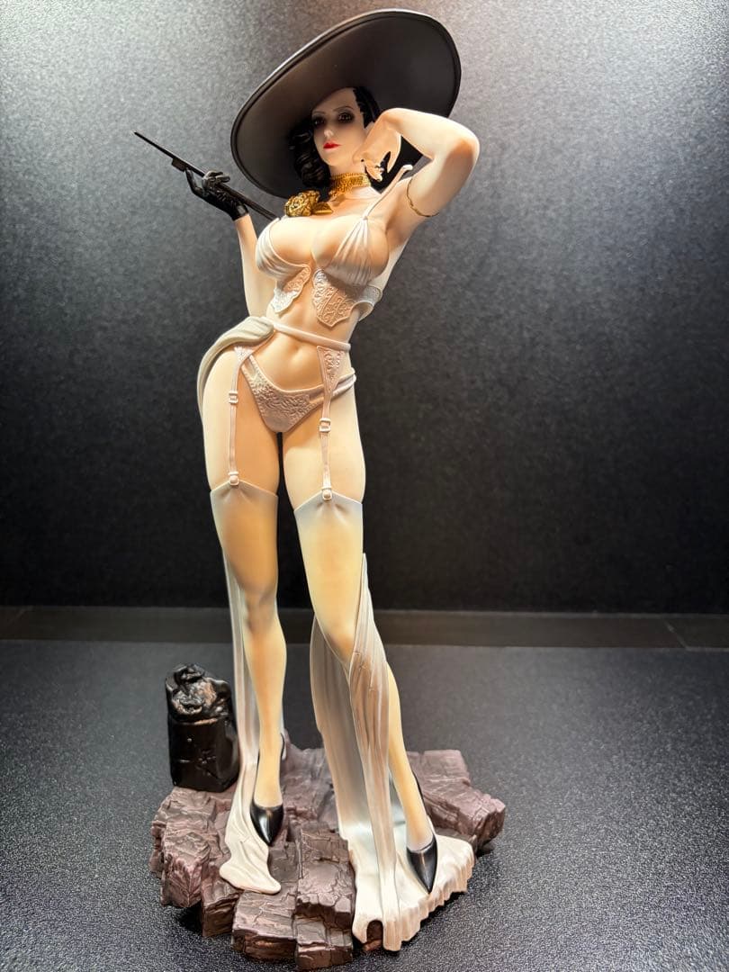 バイオハザード ヴィレッジ ドミトレスク夫人 フィギュア