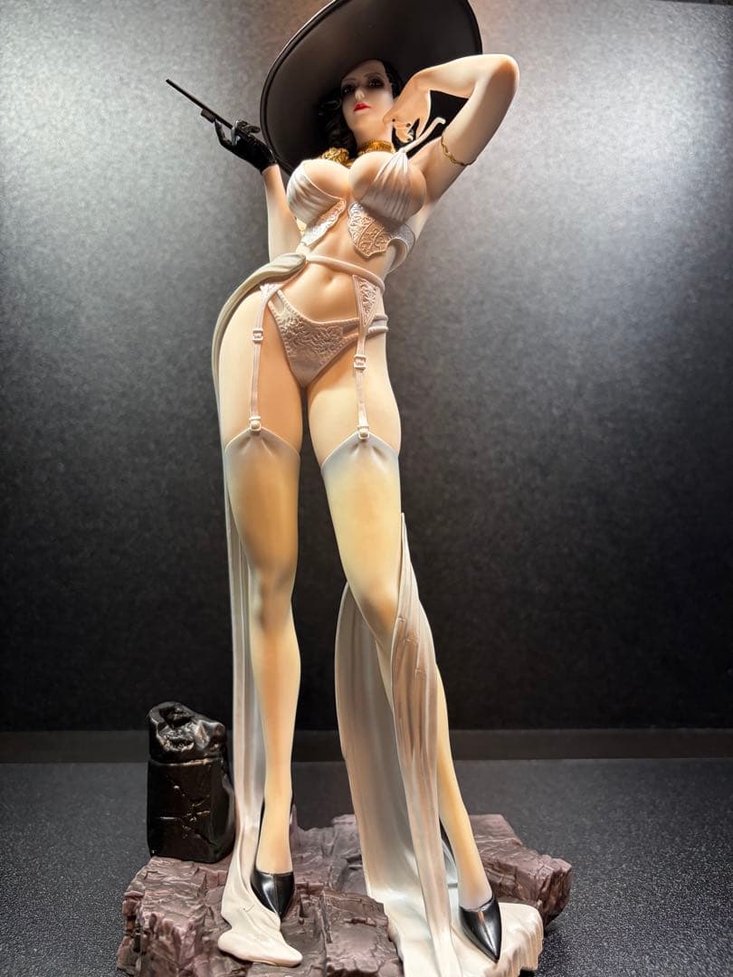 バイオハザード ヴィレッジ ドミトレスク夫人 フィギュア