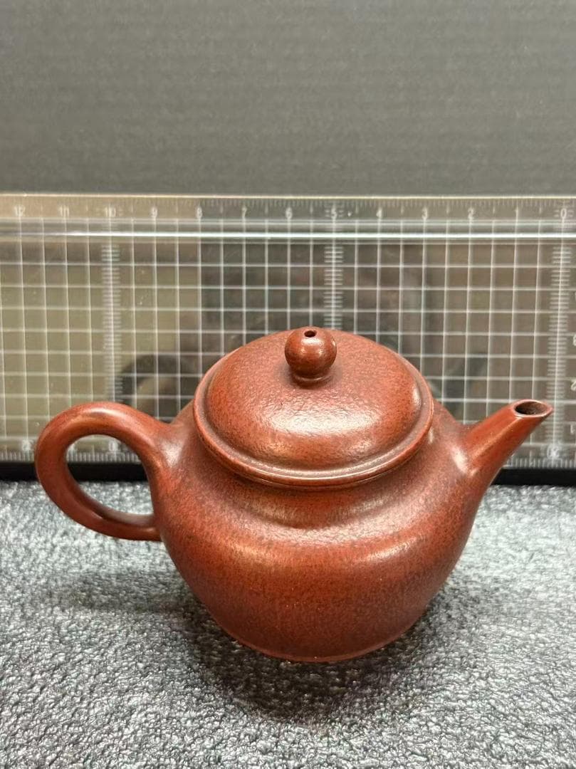 【孟臣 底款 刻漢詩 二月谷雨天】紫砂壷 朱泥 段泥 煎茶道具 急須 単孔口