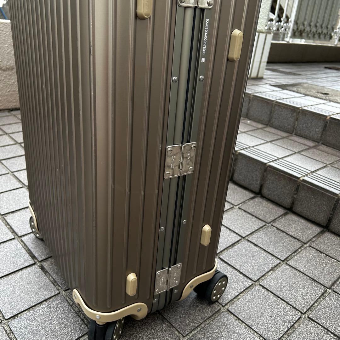 ドイツ製 RIMOWA トパーズ チタニウム 64L TSAロック 4輪