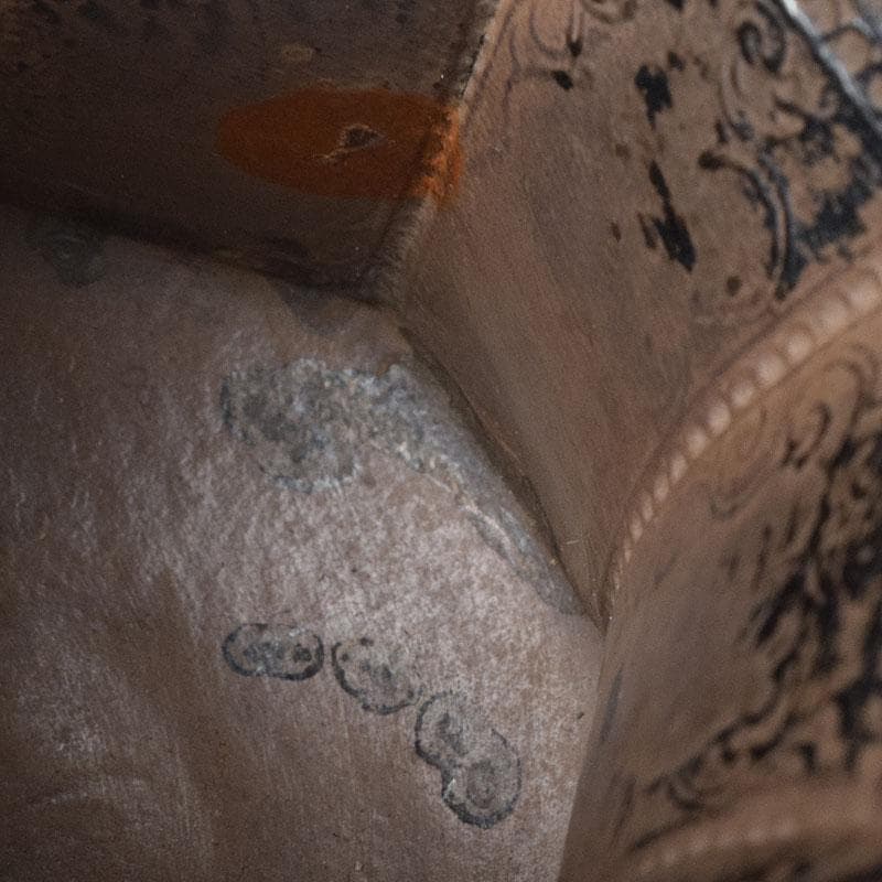 中国　唐物　人物刻　銀酒杯　爵　重さ約68ｇ　V　R8504