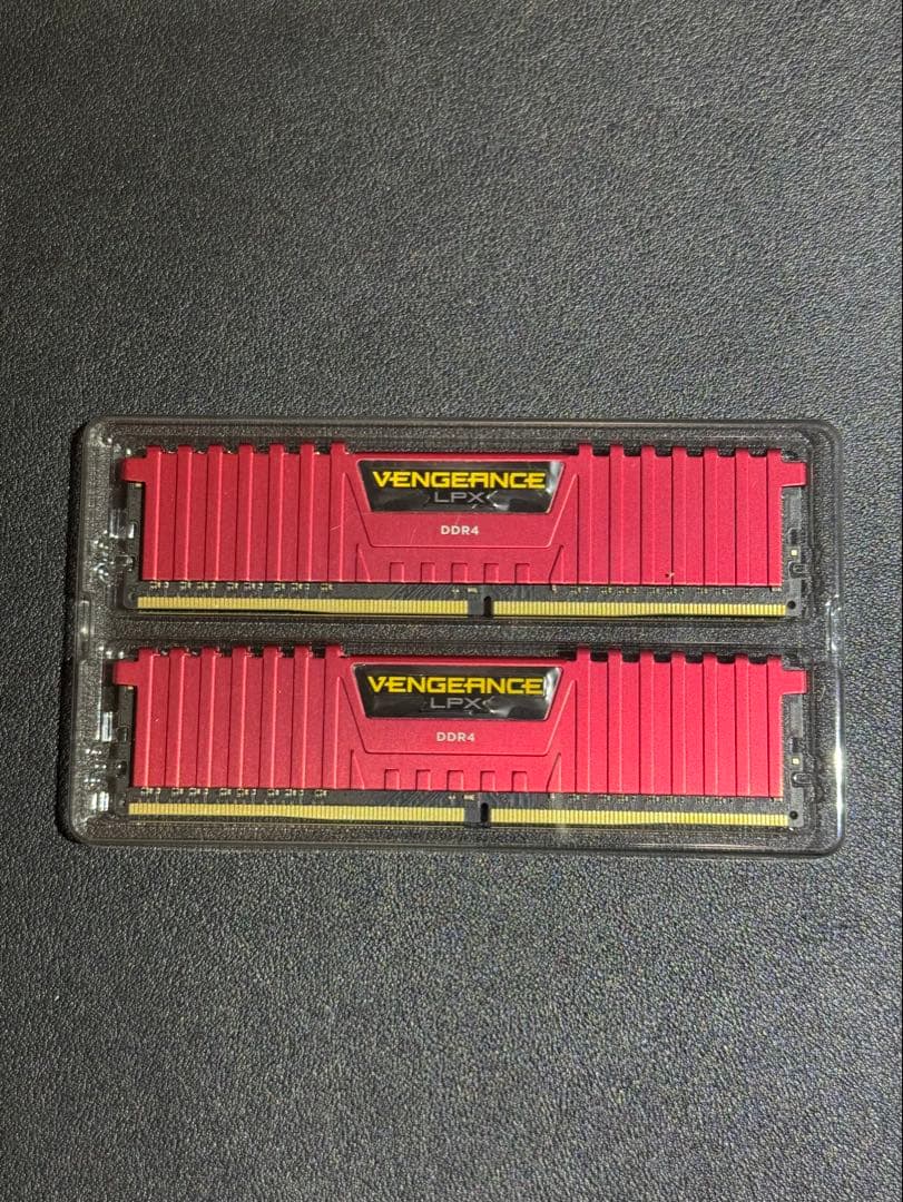 CORSAIR VENGEANCE LPX DDR4 16GB (8GB×2)