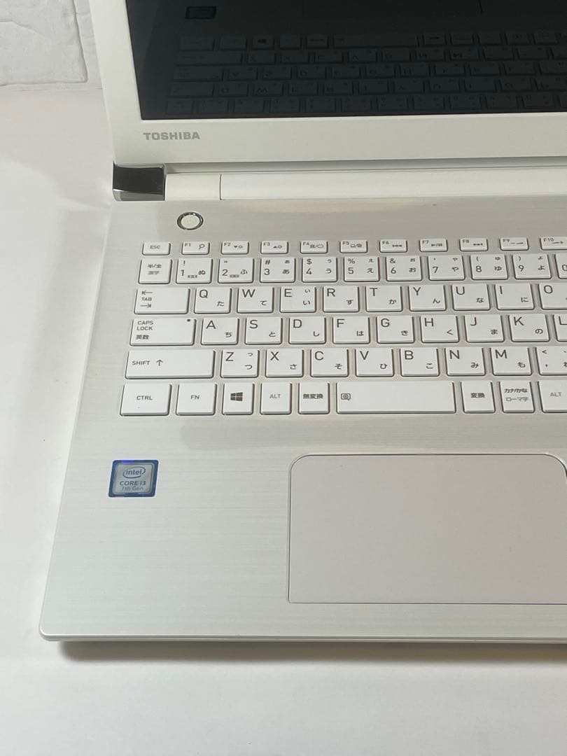 【高性能】東芝◇Dynabook◇SSD256GB◇ホワイト◇ChatGPT搭載