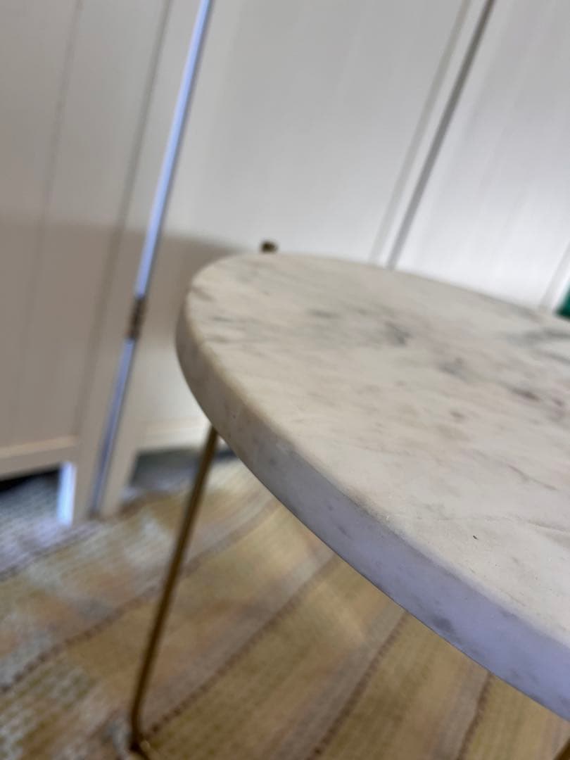 送料込み！ZARA  大理石サイドテーブル