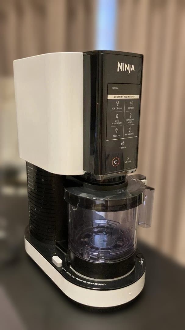 キッチン家電 Ninja CREAMi NC301HWH