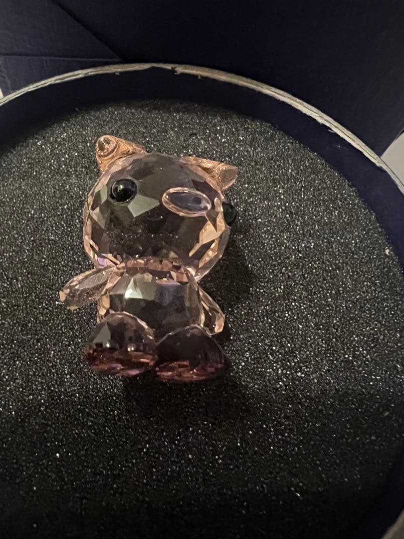 isso-yo干支限定 Swarovski 豚のクリスタルフィギュア