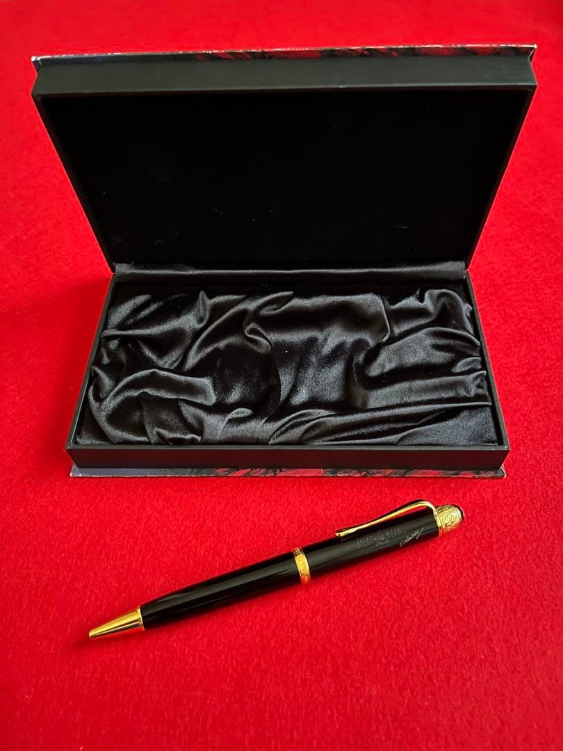 モンブランボールペン 作家シリーズ 1995年ボルテール❗️入手困難‼️