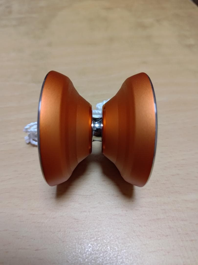 C3ヨーヨーデザイン セイバークラッシュ オレンジ