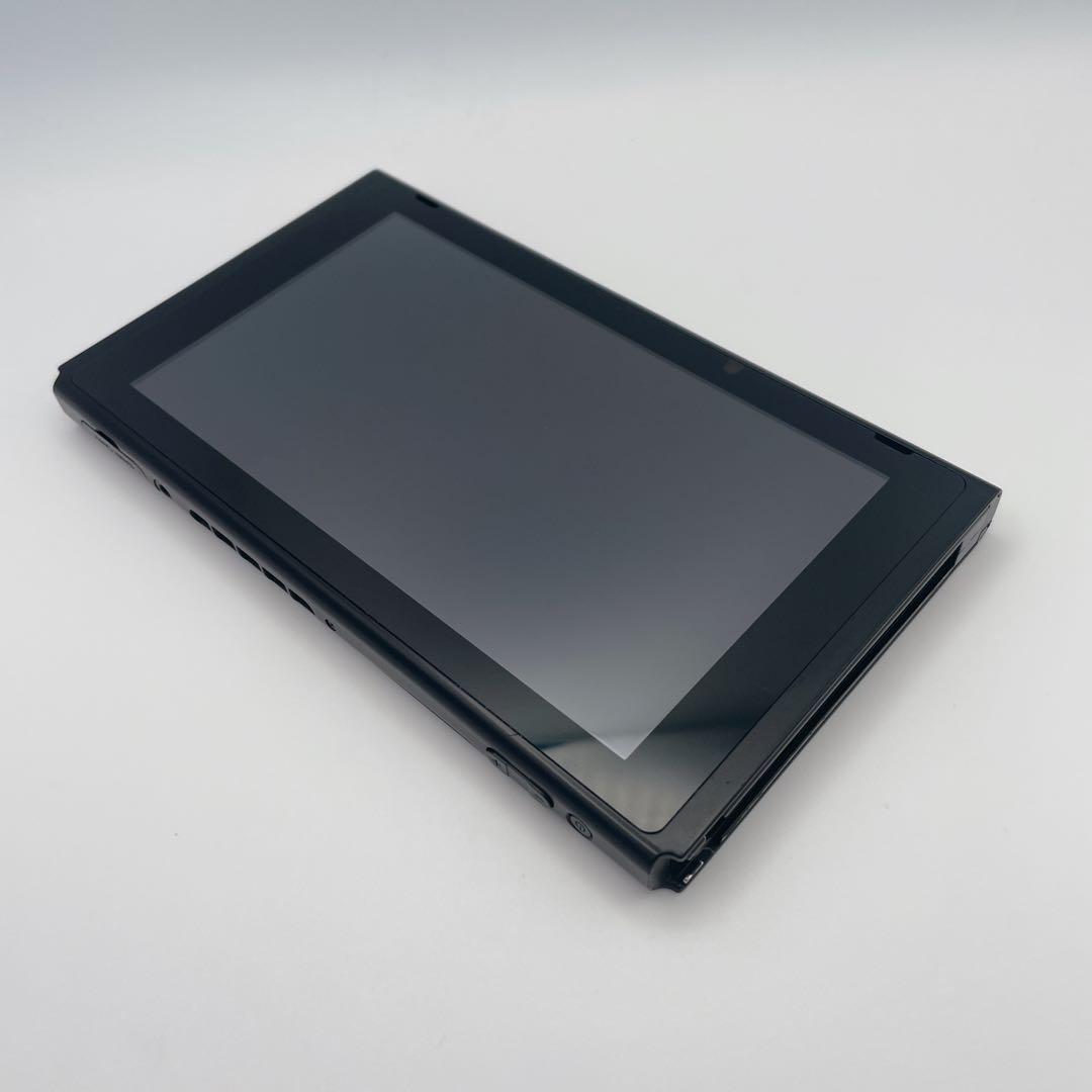 【概ね美品】Nintendo Switch 本体のみ 未対機 HAC-001