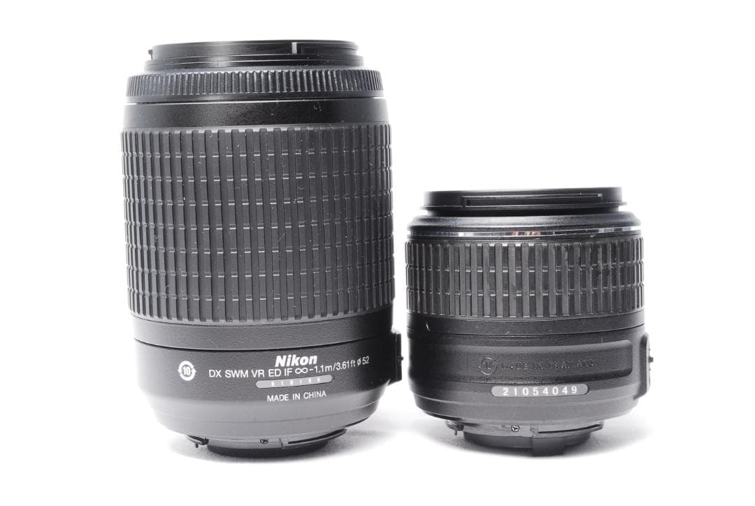 【新品級】Nikon D5300 Wレンズ デジタル一眼レフカメラ スマホ転送