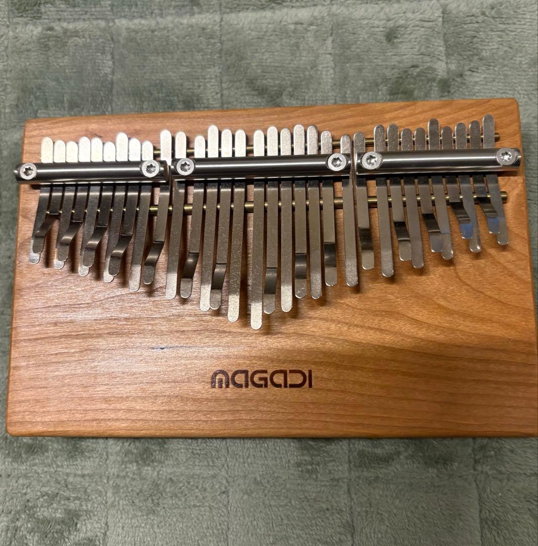 MAGADI M32 半音付き　クロマチックカリンバ