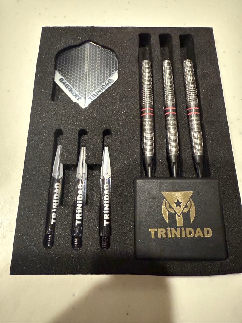 【美品】ダーツ　ヒューゴバレル