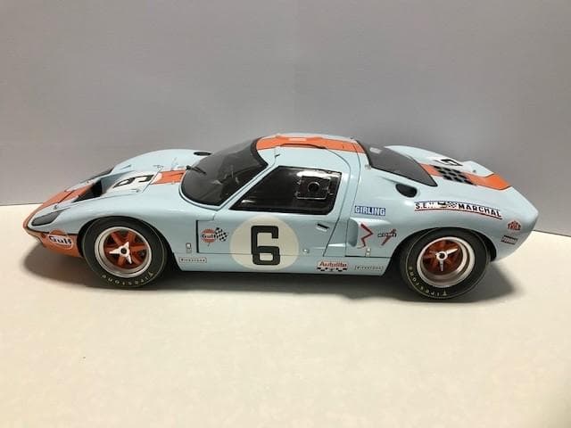 ※BLACKさん専用※【デアゴスティーニ完成品】FORDGT40　1/8